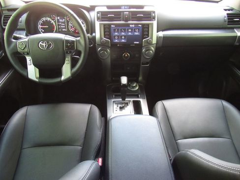 Certified 2023 Toyota 4Runner TRD Sport AWD/4WD image 29