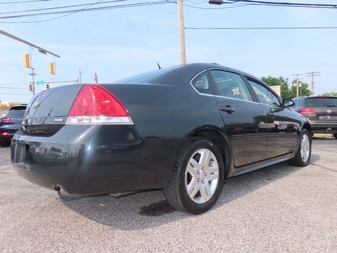 Used 2014 Chevrolet Impala LT w/ LT Sunroof Package FWD image 23