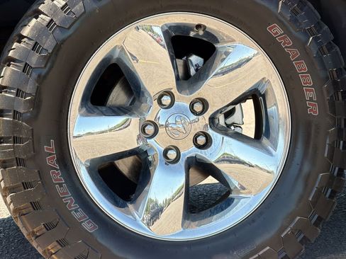 Used 2015 RAM 1500 Big Horn AWD/4WD image 14