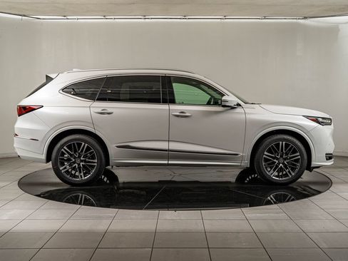 Used 2026 Acura MDX SH-AWD w/ Advance Package image 4
