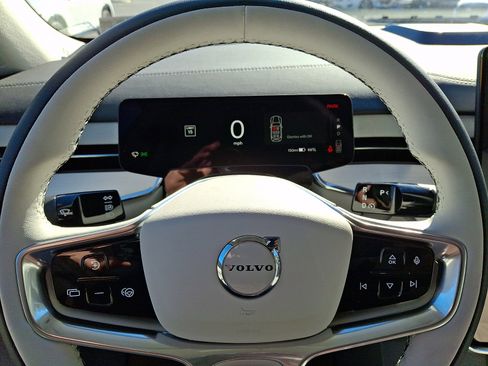 New 2025 Volvo EX90 Ultra AWD/4WD image 13