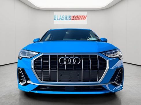 Used 2023 Audi Q3 2.0T Premium AWD/4WD image 8