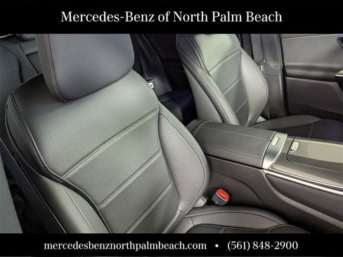 Certified 2024 Mercedes-Benz GLC 300 image 29