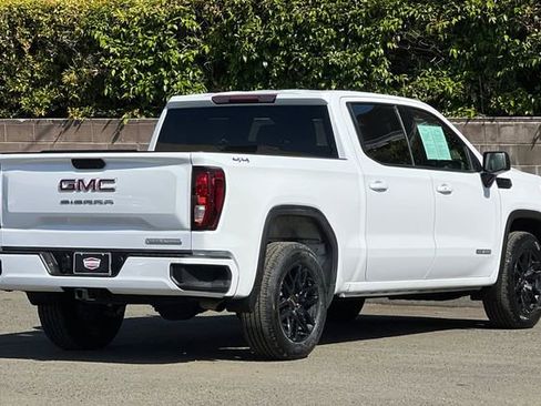 Used 2023 GMC Sierra 1500 Elevation AWD/4WD image 5