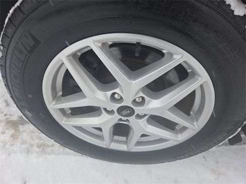 Certified 2023 Ford Edge SEL image 21