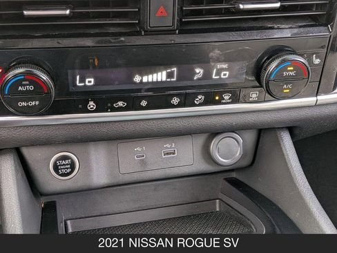 Certified 2021 Nissan Rogue SV w/ Premium Package FWD image 23