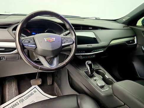 Used 2021 Cadillac XT4 Premium Luxury w/ Cold Weather Package AWD/4WD image 13