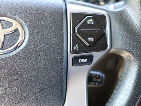 Used 2018 Toyota 4Runner Limited AWD/4WD image 20