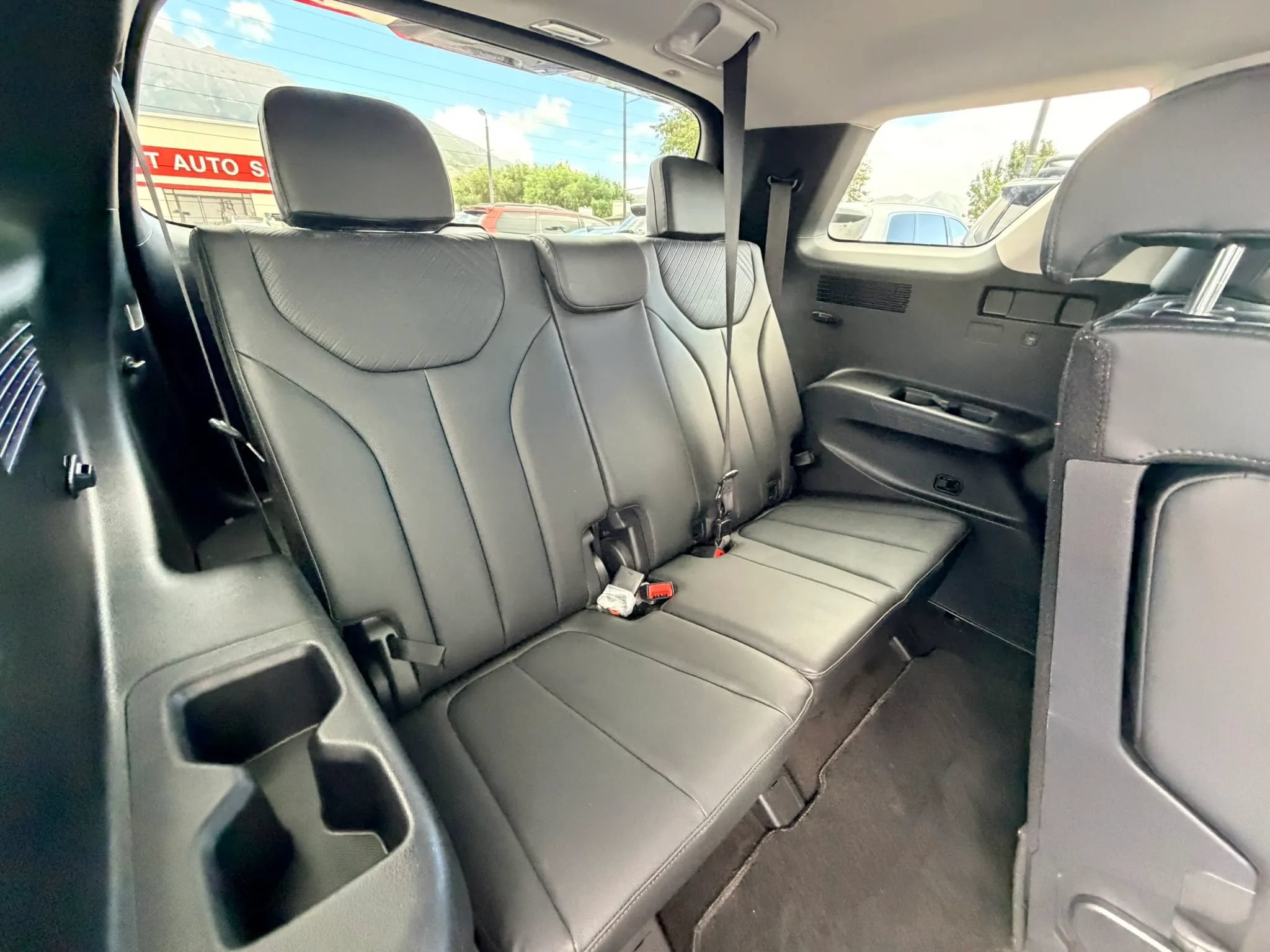 Used 2023 Hyundai Palisade SEL AWD/4WD image 25
