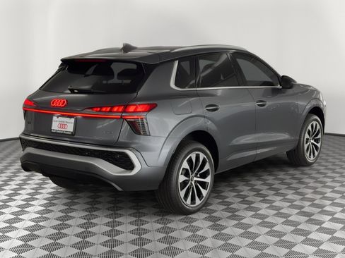 New 2026 Audi Q3 quattro 2.0T image 9