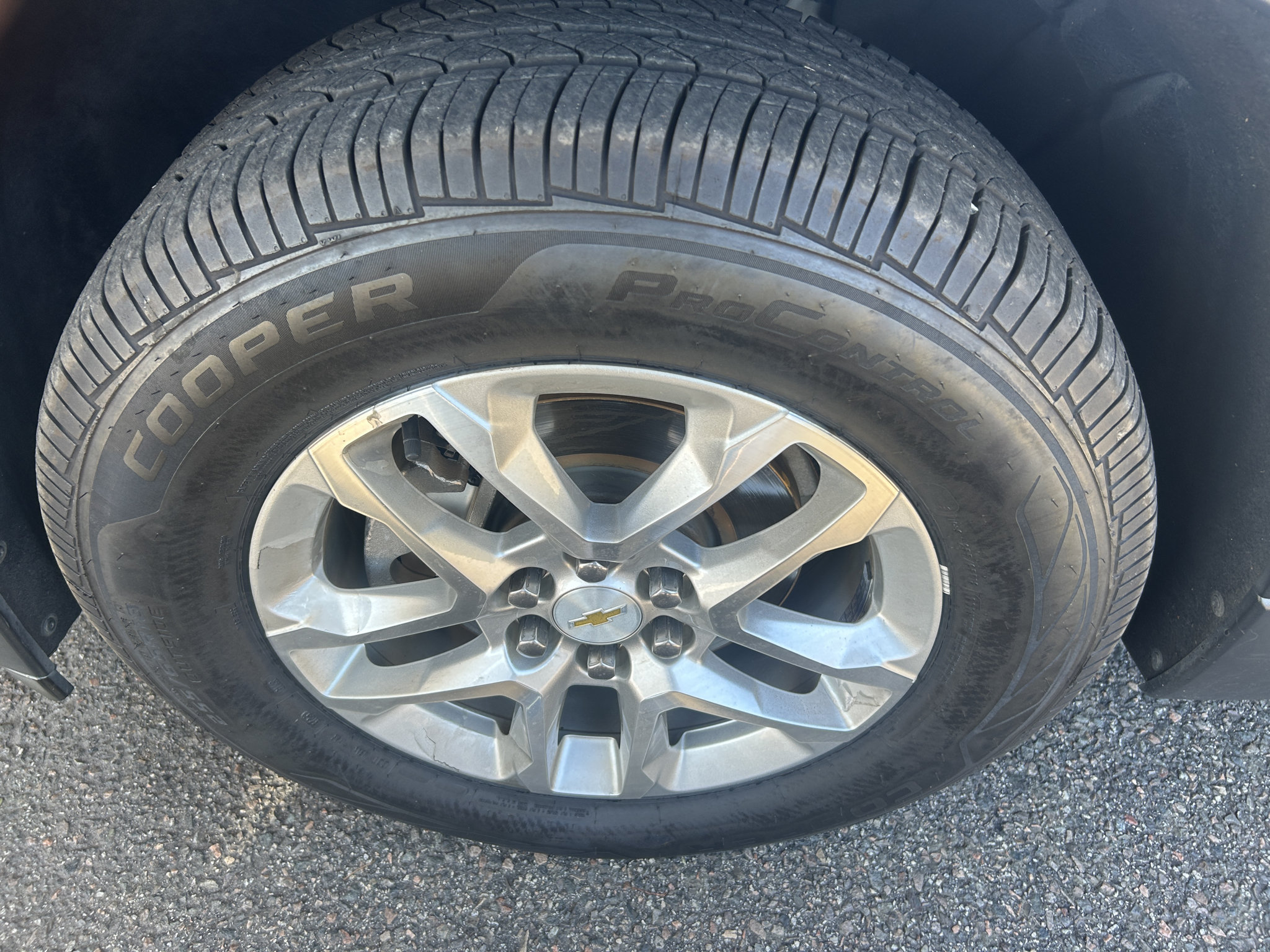 Used 2018 Chevrolet Traverse LT FWD image 30