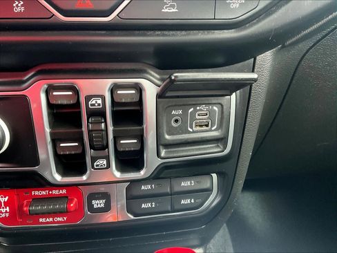 Used 2023 Jeep Wrangler Unlimited Rubicon 4xe w/ Steel Bumper Group image 25