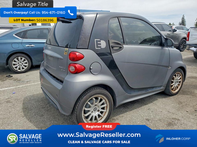 Used 2014 smart fortwo electric drive RWD image 4