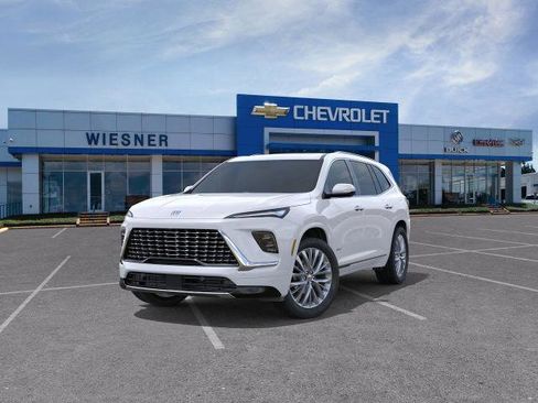 New 2026 Buick Enclave Avenir w/ Super Cruise Package image 8