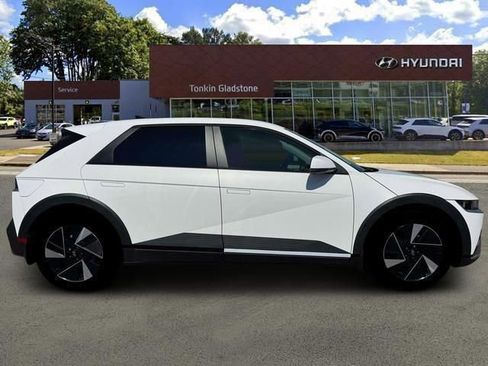 New 2026 Hyundai Ioniq 5 SEL AWD/4WD image 9