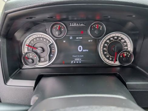 Used 2017 RAM 1500 Laramie w/ Convenience Group AWD/4WD image 17