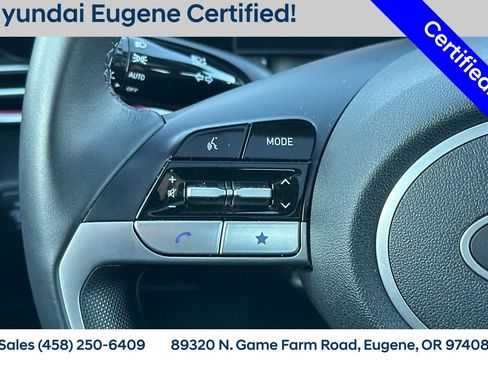 Used 2025 Hyundai Elantra SEL image 30