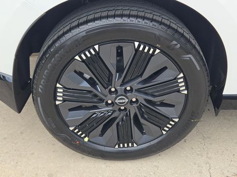New 2026 Nissan Murano Platinum AWD/4WD image 23