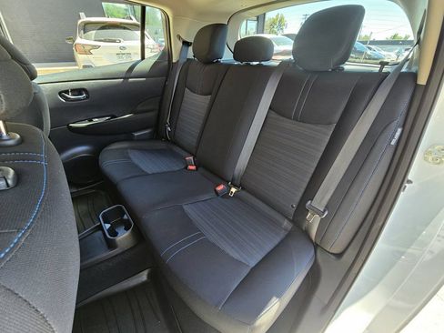Used 2024 Nissan Leaf SV Plus FWD image 17