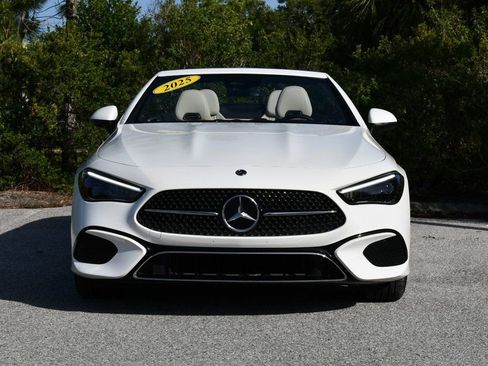 Used 2025 Mercedes-Benz CLE 300 4MATIC Cabriolet image 52
