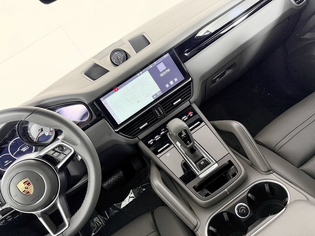 Used 2019 Porsche Cayenne AWD/4WD image 58