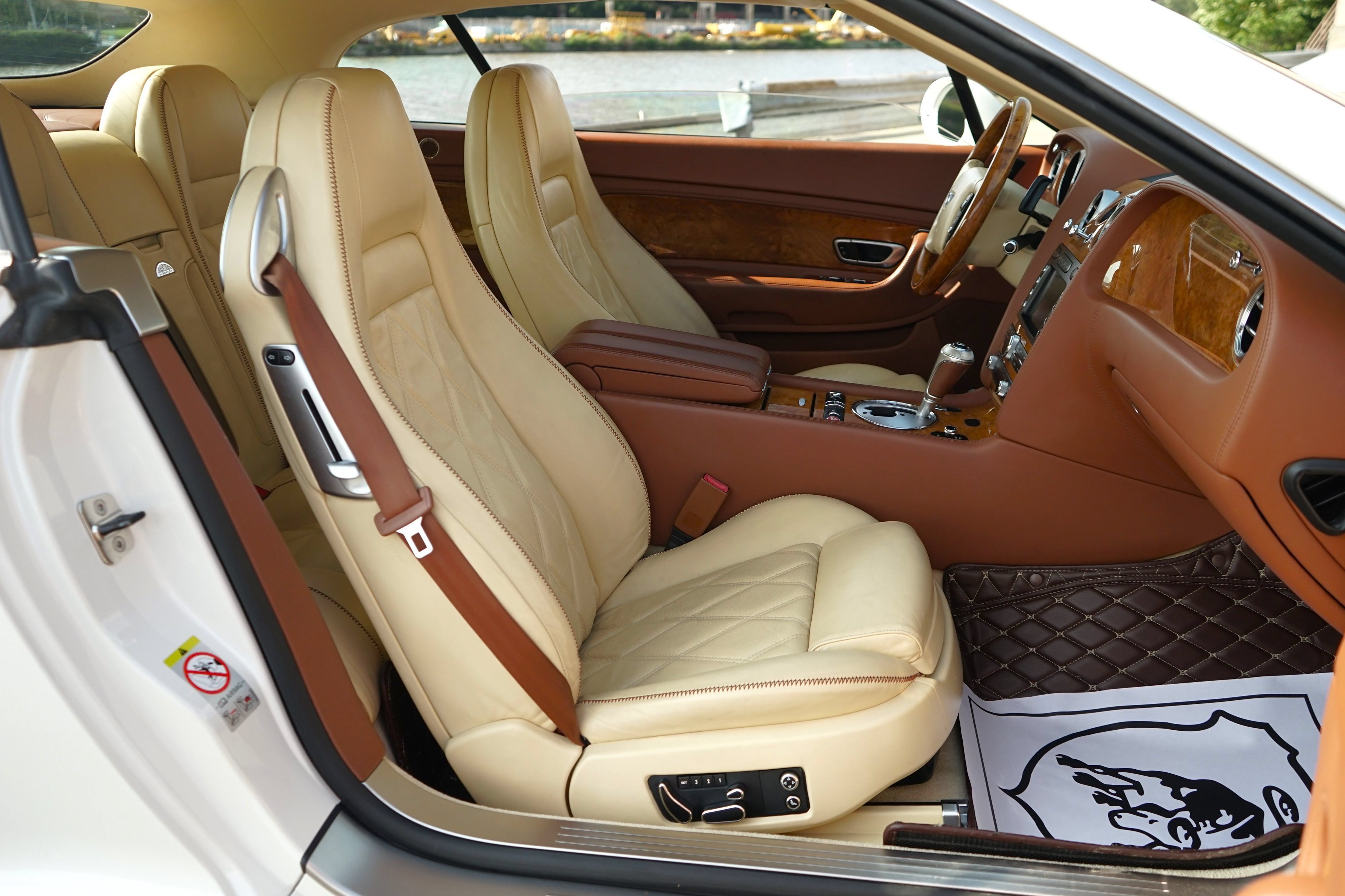 Used 2010 Bentley Continental GT Speed AWD/4WD image 31