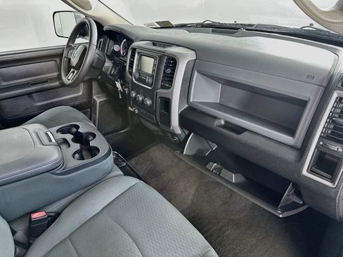 Used 2014 RAM 1500 Express AWD/4WD image 30