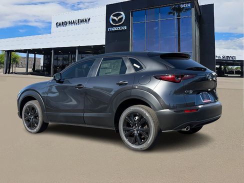 New 2026 MAZDA CX-30 AWD 2.5 S w/ Select Sport Pkg image 4