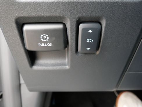 Used 2026 Ford F150 Lariat w/ Equipment Group 502A High AWD/4WD image 36