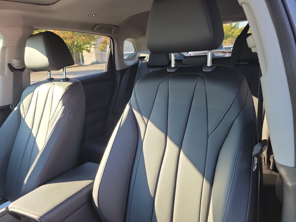 Certified 2026 Acura ADX FWD image 17