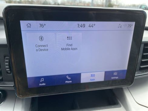 Used 2023 Ford Explorer XLT image 35