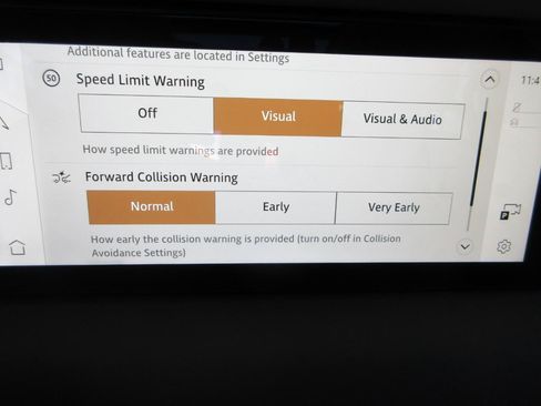 Used 2024 Land Rover Defender 110 S AWD/4WD image 68