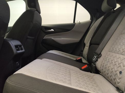 Used 2023 Chevrolet Equinox LS w/ LS Convenience Package FWD image 18