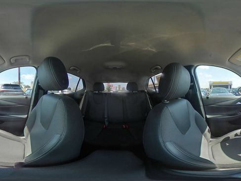 Used 2025 Buick Encore GX Preferred FWD image 41