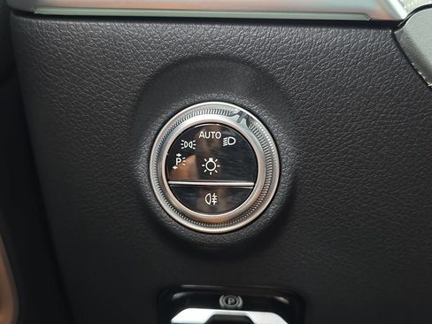 Used 2025 Mercedes-Benz CLE 300 4MATIC Coupe image 26