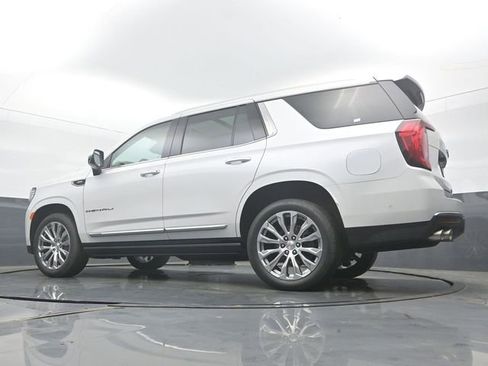 Used 2023 GMC Yukon Denali w/ Advanced Technology Package AWD/4WD image 48