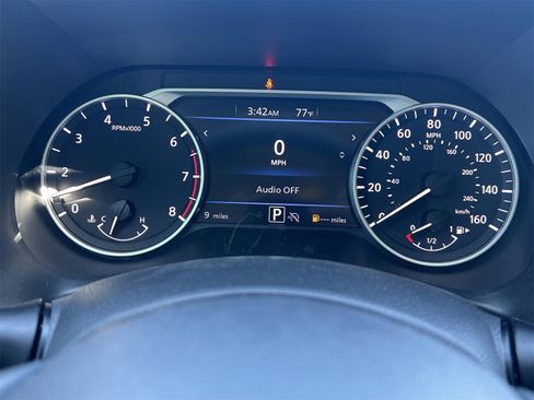 New 2025 Nissan Sentra SR w/ SR Premium Package image 13