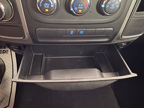 Used 2019 RAM 1500 Tradesman w/ Chrome Plus Package RWD image 30