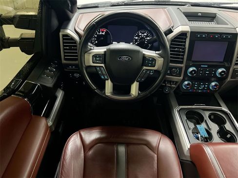 Used 2020 Ford F250 Platinum w/ FX4 Off-Road Package image 21