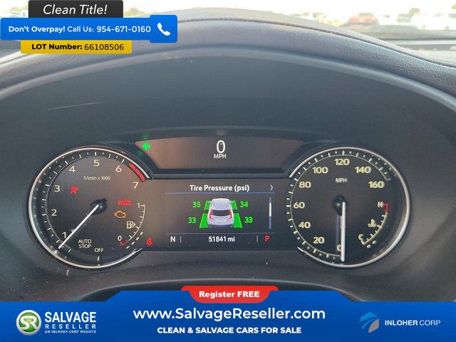 Used 2023 Cadillac XT4 Luxury w/ Cold Weather Package FWD image 12