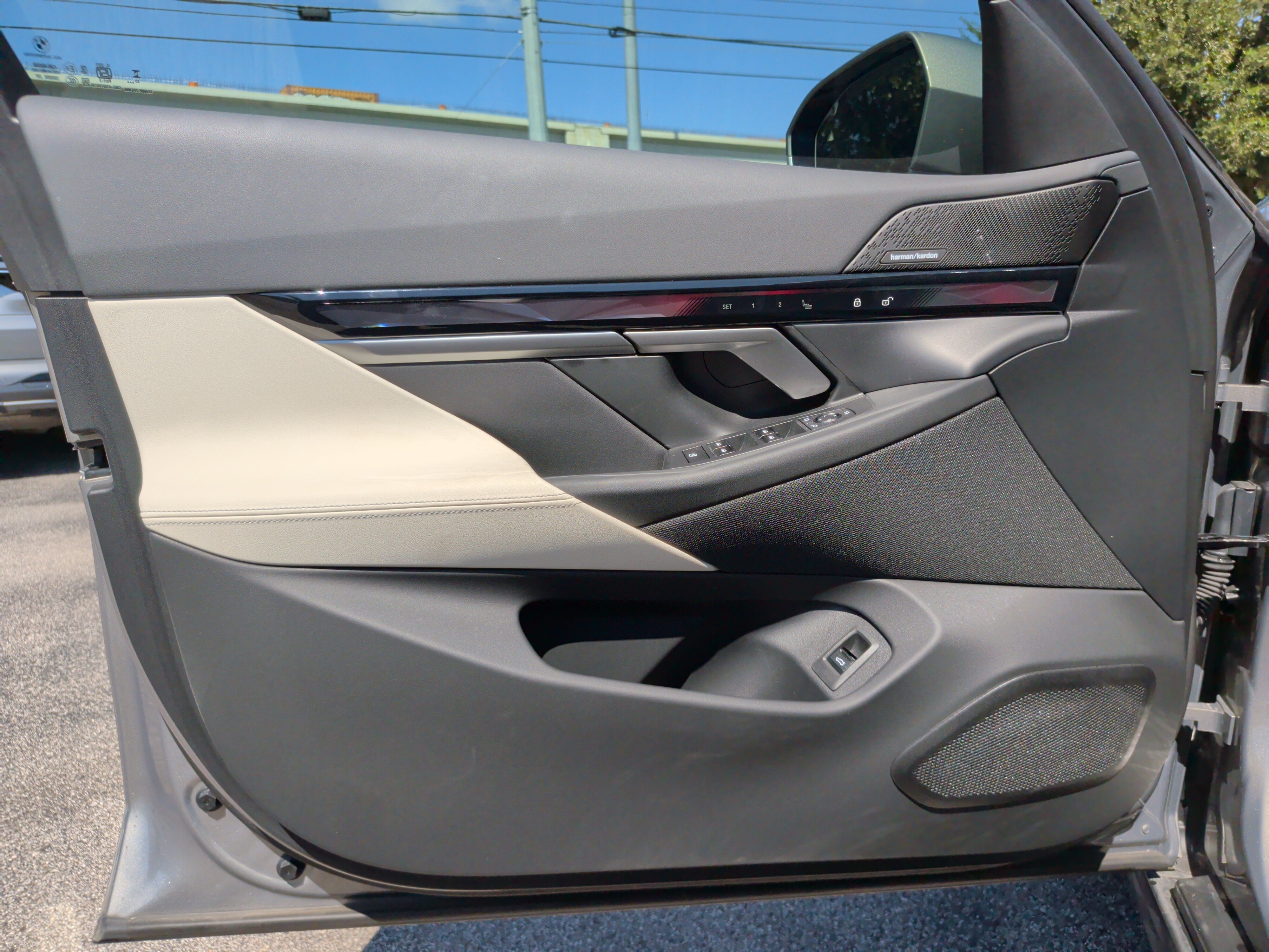 Certified 2024 BMW i5 eDrive40i w/ Premium Package RWD image 30