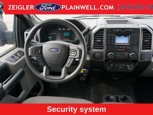 Used 2018 Ford F150 XLT AWD/4WD image 12