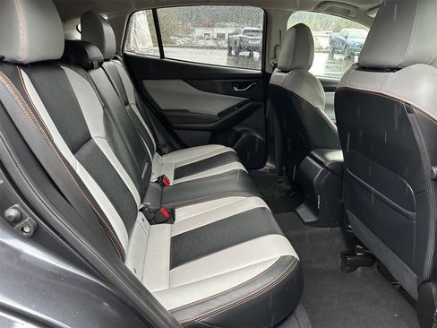 Used 2019 Subaru Crosstrek 2.0i Limited w/ Moonroof Package w/Navigation image 12