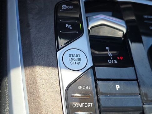 Used 2024 BMW X5 xDrive40i image 33