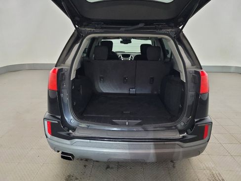 Used 2017 GMC Terrain SLE FWD image 29