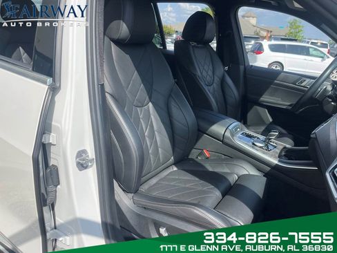 Used 2023 BMW X5 sDrive40i image 12