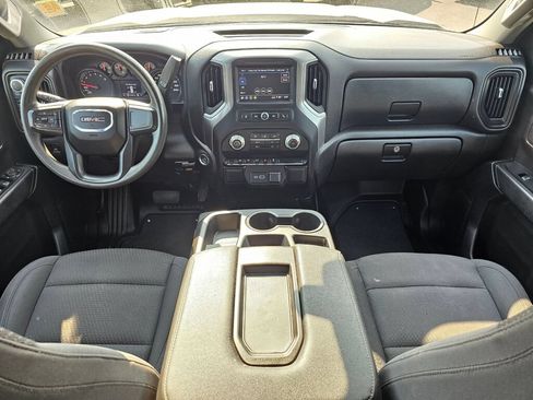 Used 2024 GMC Sierra 1500 Pro w/ Graphite Edition AWD/4WD image 9