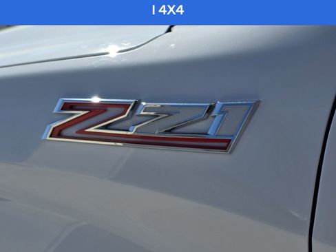 Used 2022 Chevrolet Silverado 1500 RST image 11