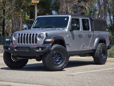 Used 2020 Jeep Gladiator Sport w/ Quick Order Package 24S AWD/4WD image 21