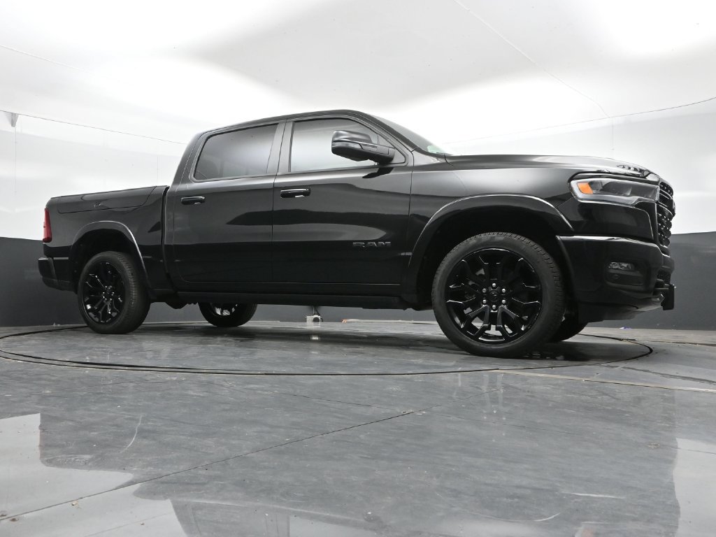 Used 2025 RAM 1500 Limited AWD/4WD image 45
